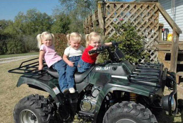 itan-ta-pio-spania-tridyma-ston-kosmo-1